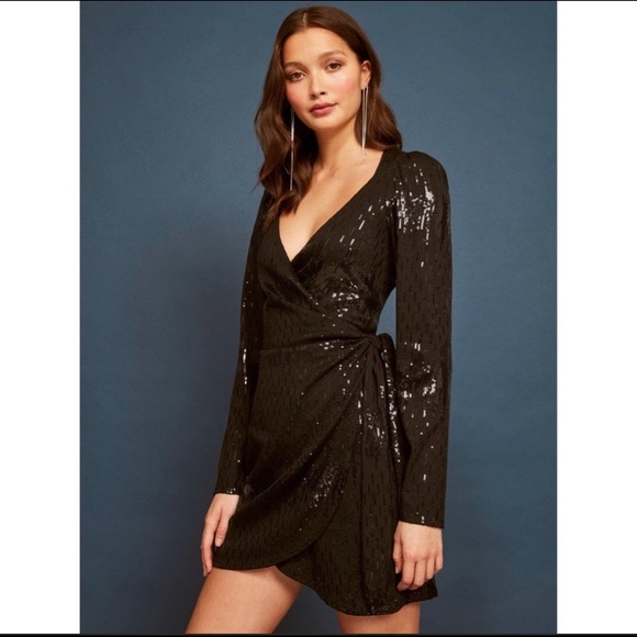 NWT Reformation sequined Ivy dress black size M - Picture 1 of 4